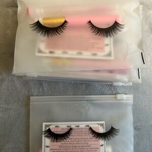 Eye lash care kits